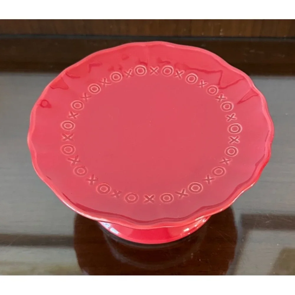 Pottery Barn Red Ceramic‎ Dessert Stand XOXO Love Themed Small Pedestal